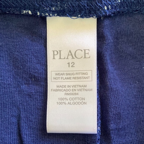 Boys size 10-12 Children’s Place glow-in-the-dark space/planets pajama set - Picture 5 of 9